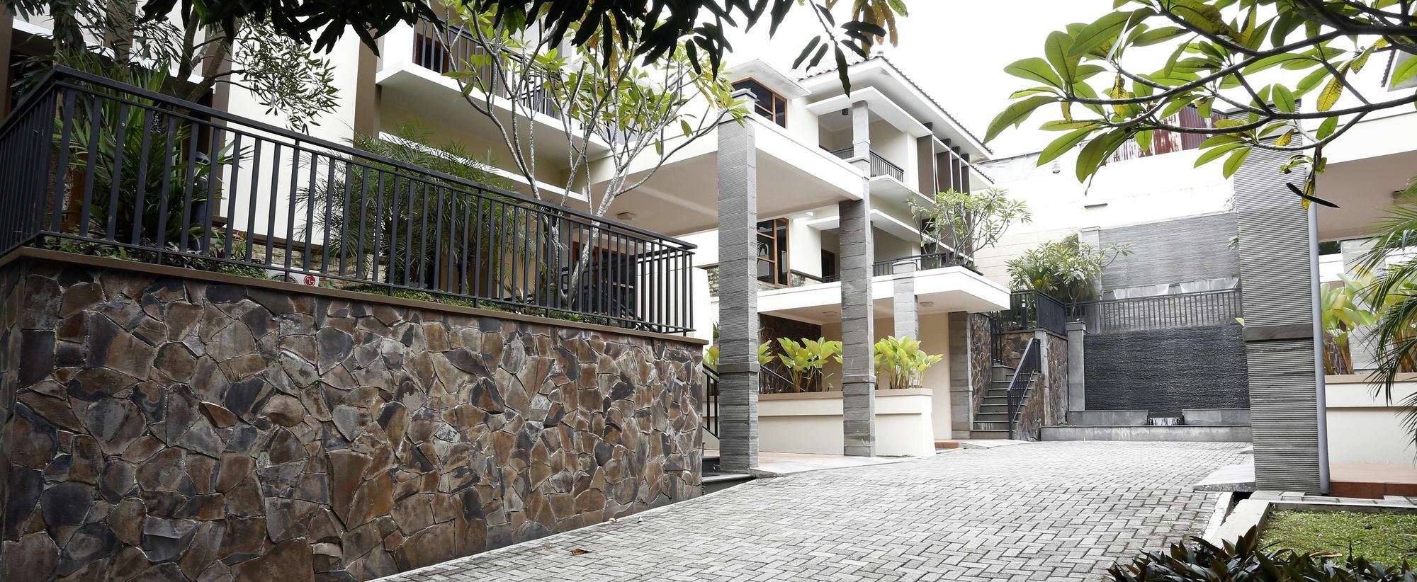 Kuldesak Villas Bandung Dış mekan fotoğraf
